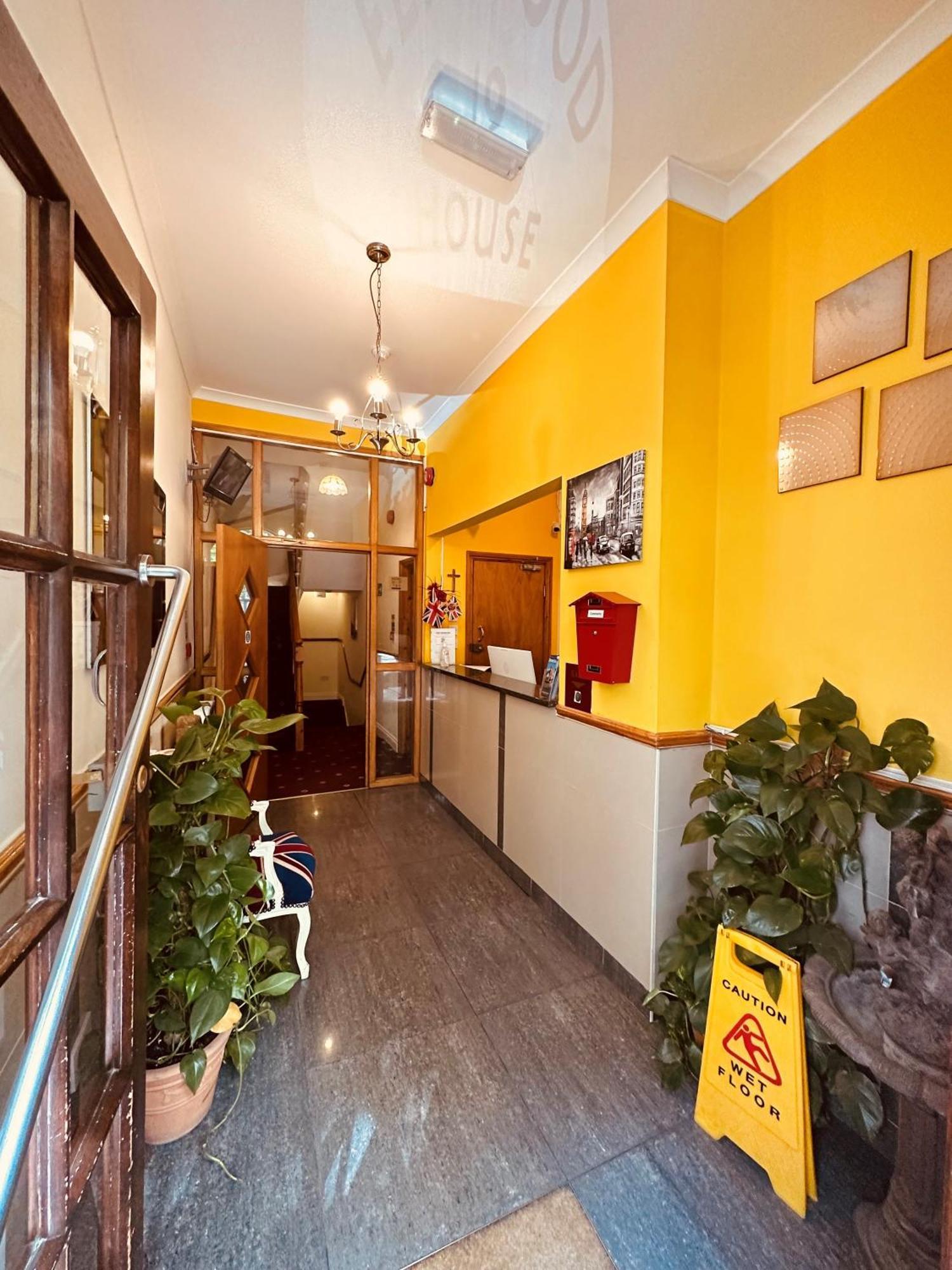 Elmwood Hotel London Exterior photo
